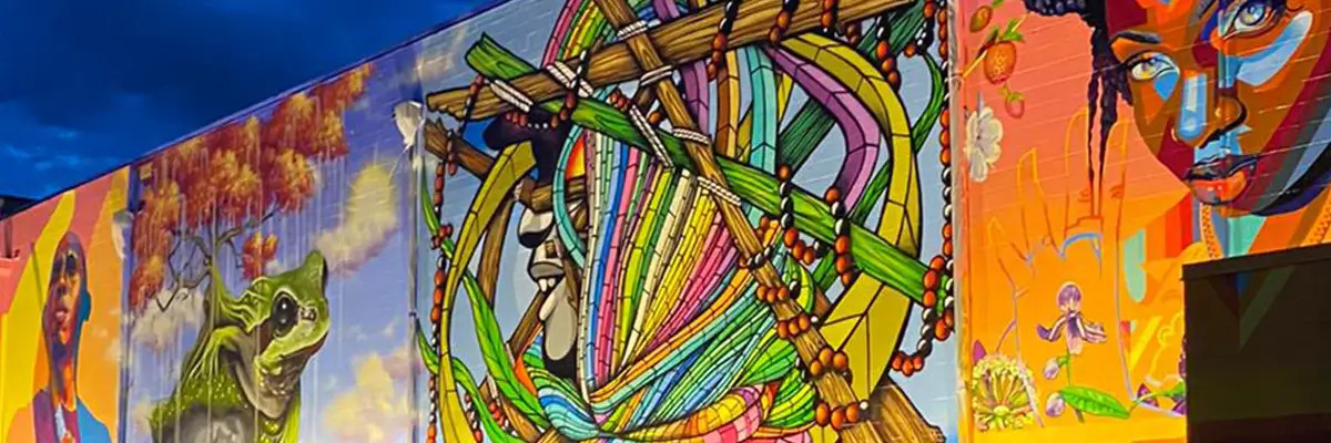 Choosing the right pigments and paints for a mural