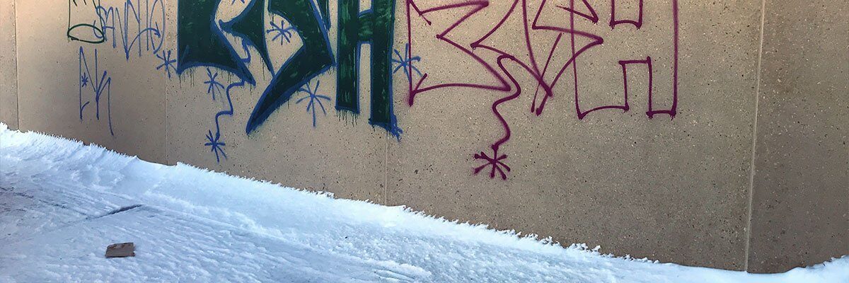 How to remove graffiti during cold weather