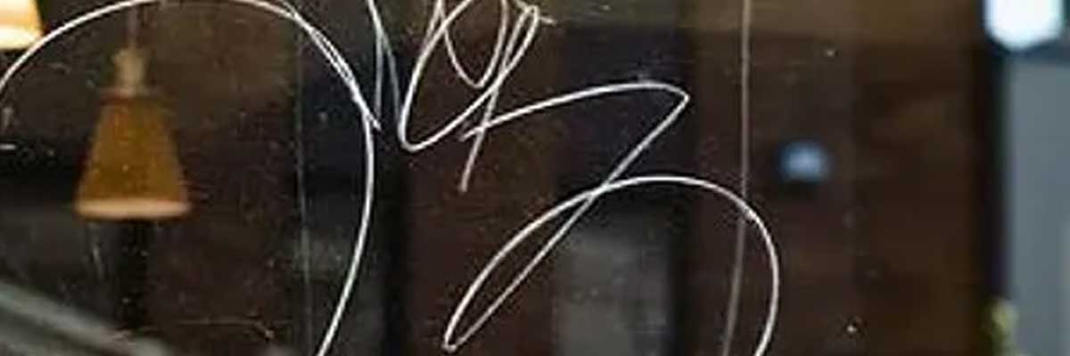 How to remove scratches and acid-etched graffiti on glass